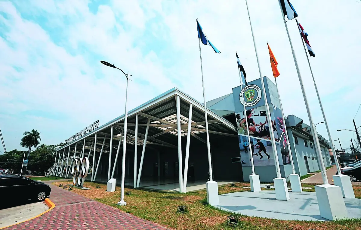 Palacio de los Deportes Mercedes Morales